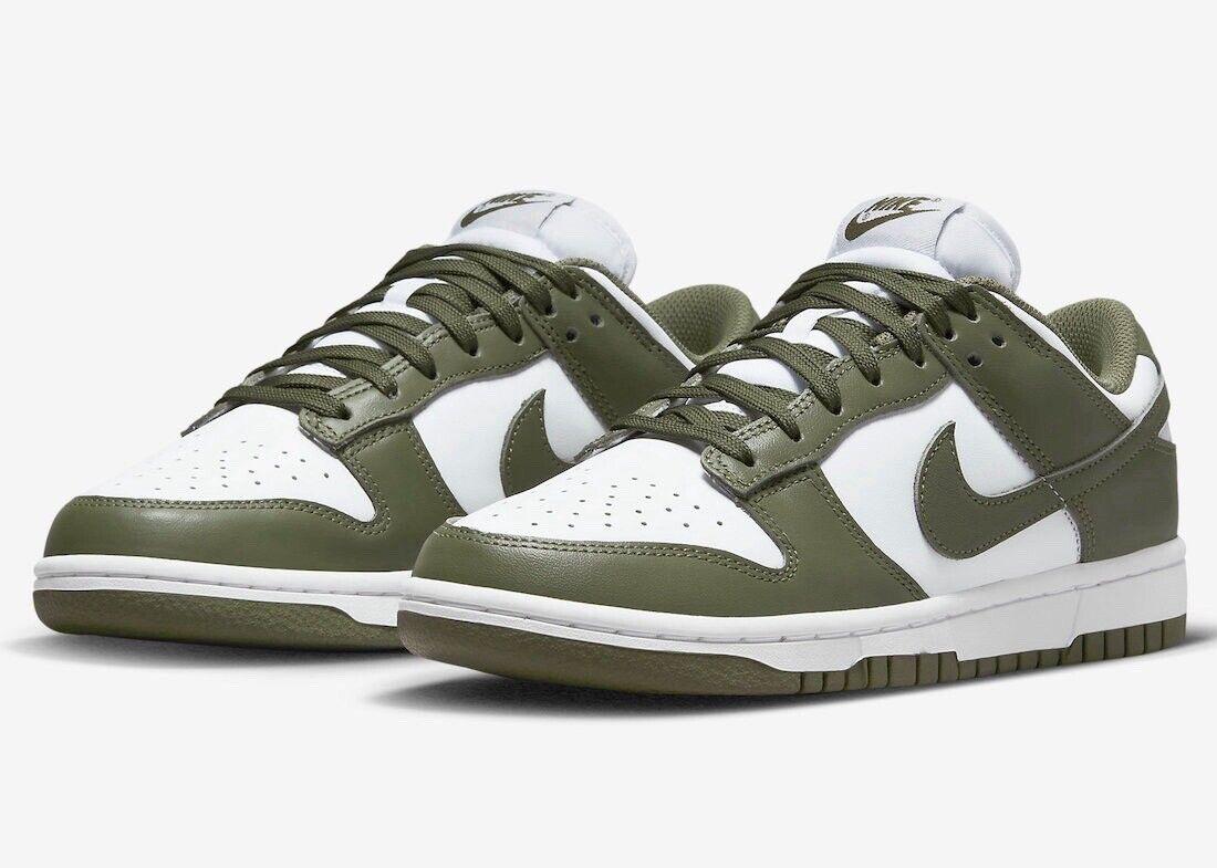 Nike Dunk Low "Medium Olive"